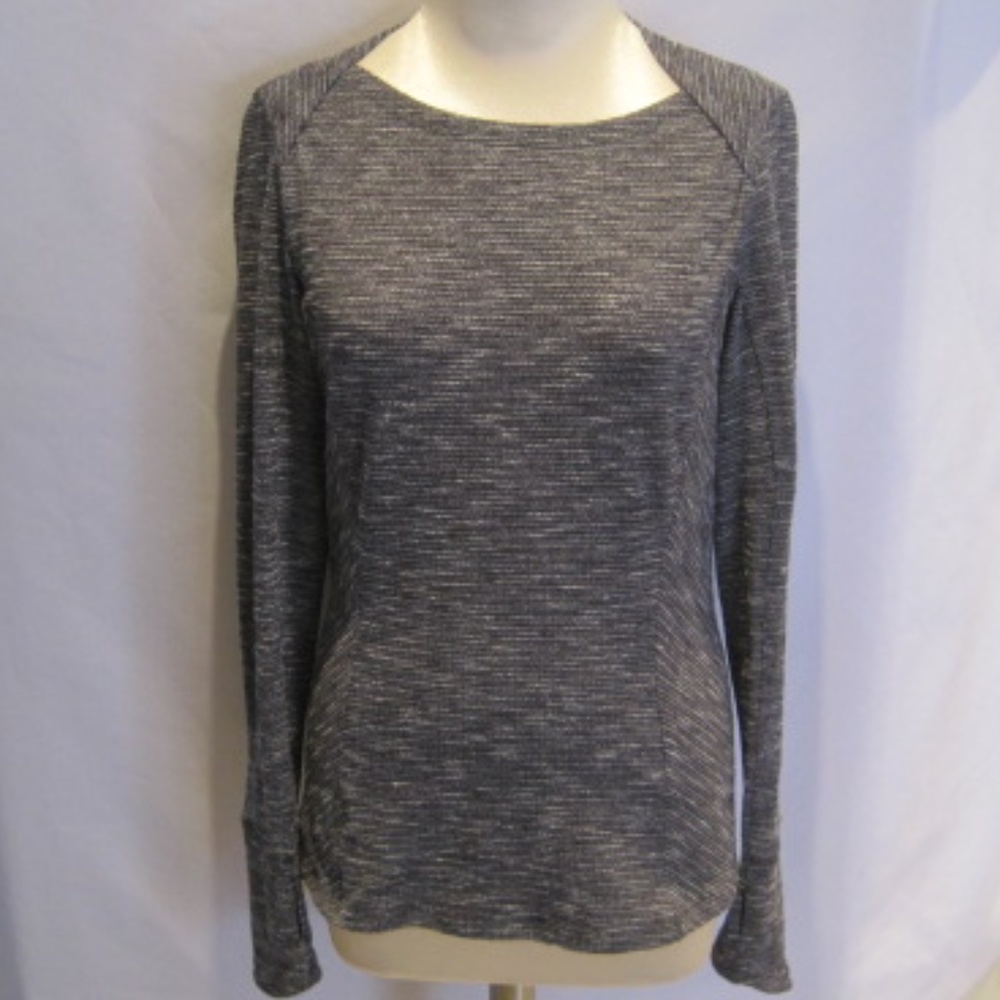 LULULEMON Top